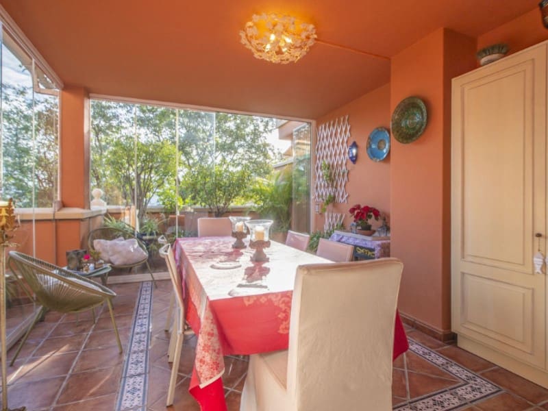 3 sovrum Lägenhet till salu i Nueva Andalucia med pool - 775 000 € (Ref: 9574923)