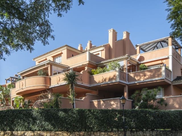 3 sovrum Lägenhet till salu i Rodeo Alto - Guadaiza - La Campana, Marbella med pool - 775 000 € (Ref: 9574923)