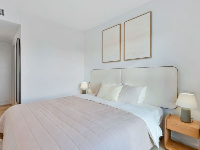 Apartamento de 3 habitaciones en Nueva Andalucia en venta con piscina - 565.000 € (Ref: 9574927)