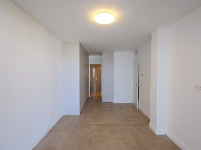 2 sovrum Lägenhet till salu i Nueva Andalucia med pool garage - 690 000 € (Ref: 9574928)