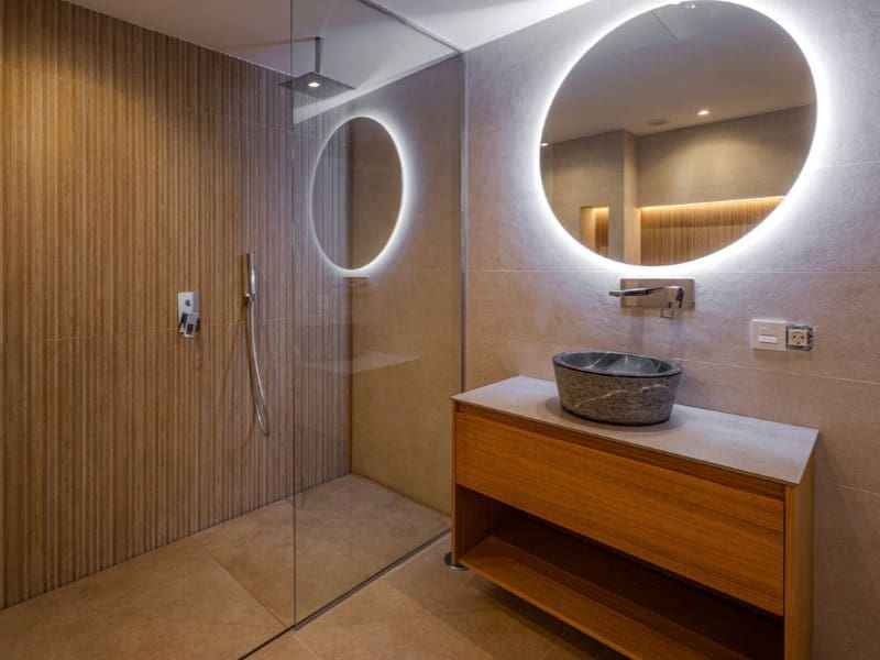 2 sovrum Lägenhet till salu i Nueva Andalucia med pool garage - 690 000 € (Ref: 9574928)