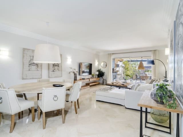 2 camera da letto Appartamento in vendita in Los Naranjos, Marbella con piscina - 760.000 € (Rif: 9574929)