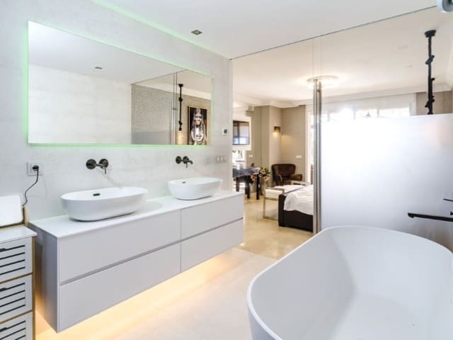 2 camera da letto Appartamento in vendita in Los Naranjos, Marbella con piscina - 760.000 € (Rif: 9574929)