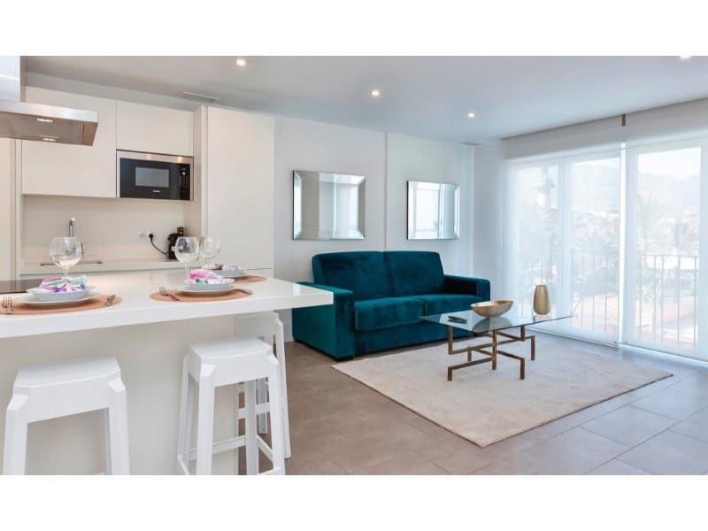 2 chambre Appartement à vendre à Puerto Banus - 635 000 € (Ref: 9574933)