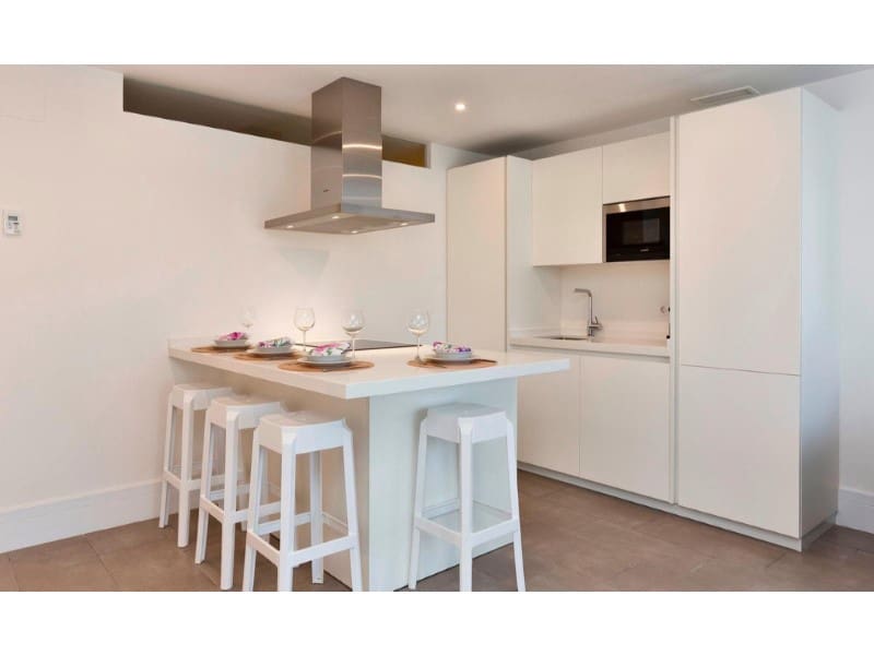 2 chambre Appartement à vendre à Puerto Banus - 635 000 € (Ref: 9574933)