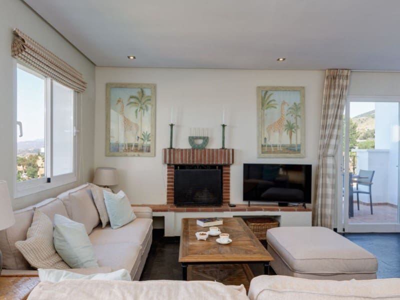 6 sovrum Villa till salu i Las Lagunas de Mijas med pool garage - 1 850 000 € (Ref: 9574936)