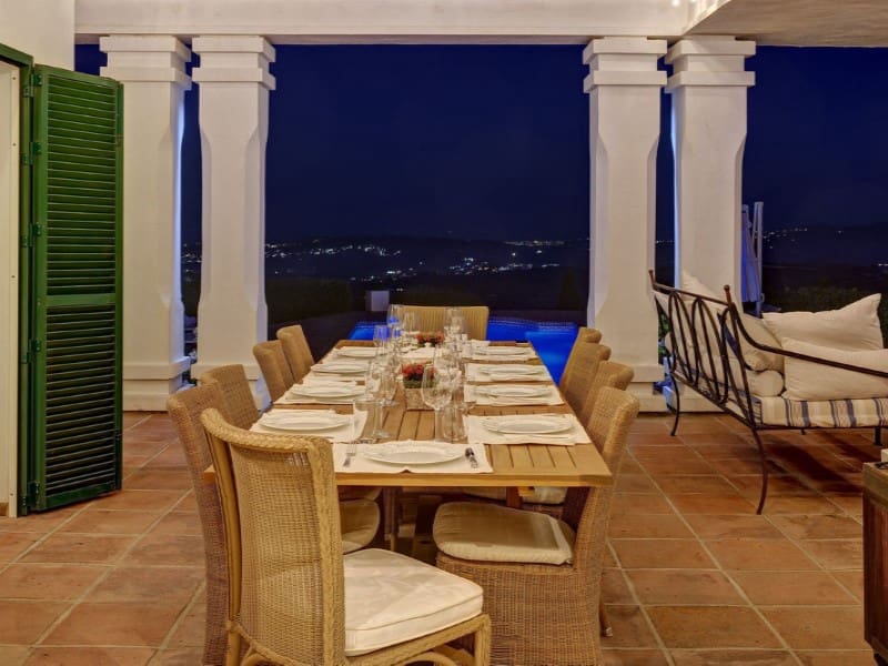 6 sovrum Villa till salu i Las Lagunas de Mijas med pool garage - 1 850 000 € (Ref: 9574936)