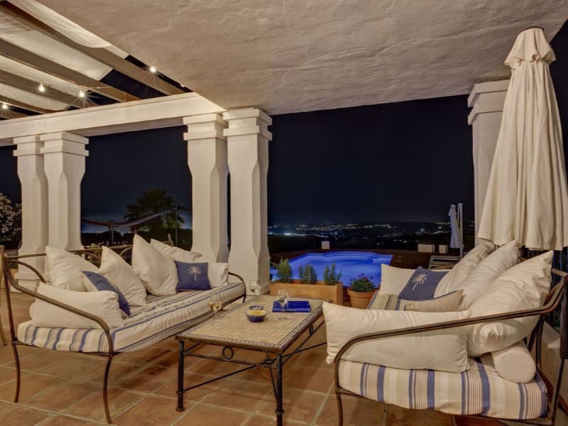 6 sovrum Villa till salu i Las Lagunas de Mijas med pool garage - 1 850 000 € (Ref: 9574936)