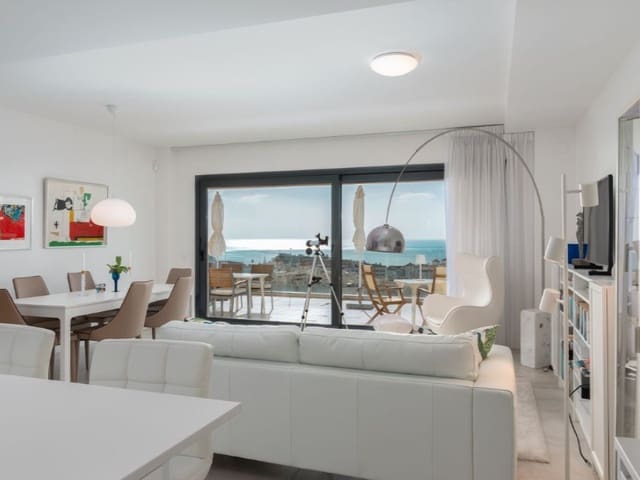 2 Zimmer Apartment zu verkaufen in Puerto de Estepona, Estepona mit Pool - 875.000 € (Ref: 9574941)