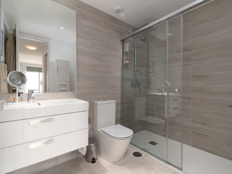 2 Zimmer Apartment zu verkaufen in Estepona mit Pool - 875.000 € (Ref: 9574941)