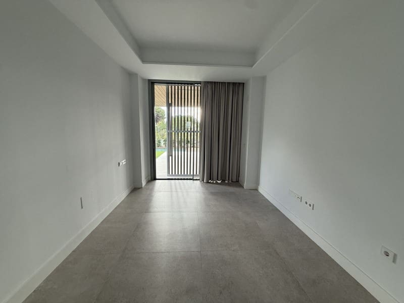 4 soveværelse Lejlighed til salg i Marbella med swimmingpool garage - € 1.470.000 (Ref: 9574944)