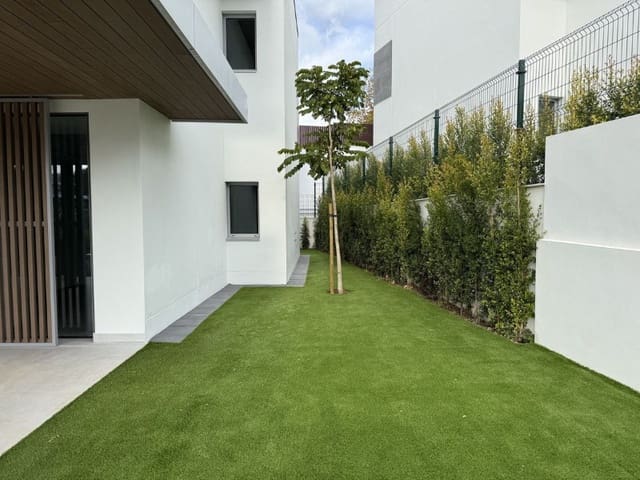 4 soveværelse Lejlighed til salg i Marbella Centro, Marbella med swimmingpool garage - € 1.470.000 (Ref: 9574944)