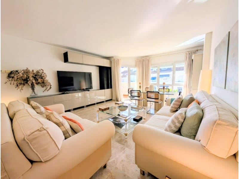 4 quarto Apartamento para venda em San Pedro de Alcantara com piscina garagem - 1 250 000 € (Ref: 9574945)