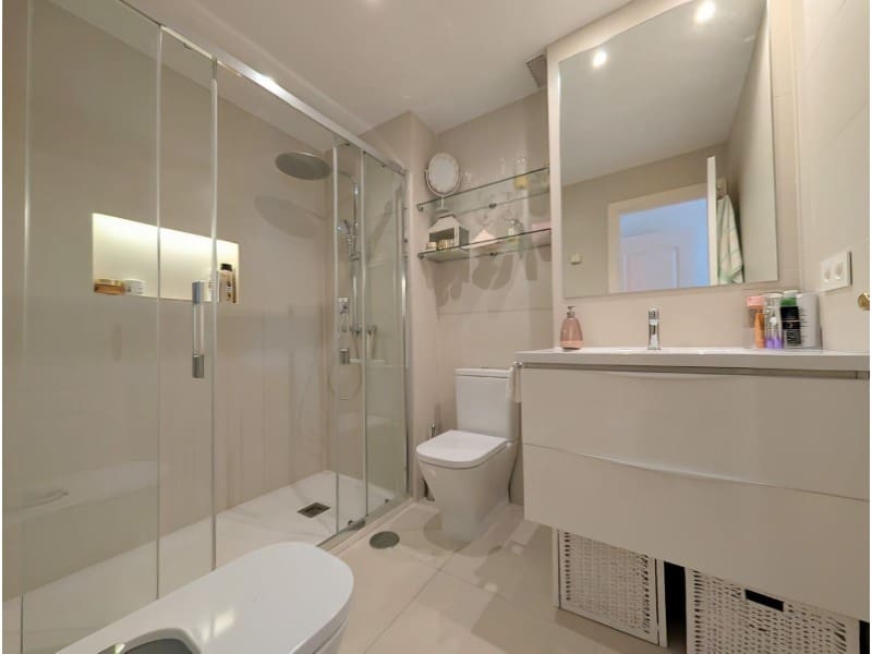 4 quarto Apartamento para venda em San Pedro de Alcantara com piscina garagem - 1 250 000 € (Ref: 9574945)