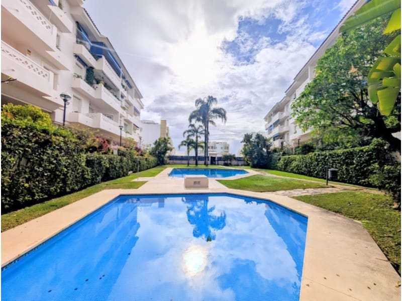 4 quarto Apartamento para venda em San Pedro de Alcantara com piscina garagem - 1 250 000 € (Ref: 9574945)