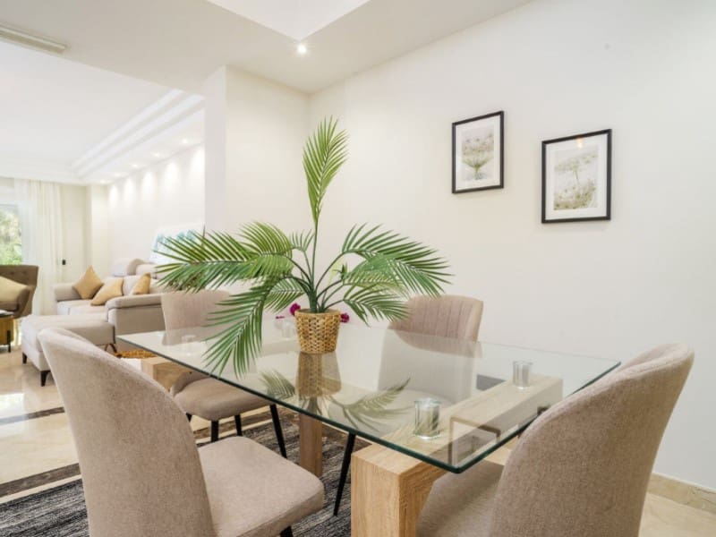 Apartamento de 3 habitaciones en Marbella en venta con piscina garaje - 1.020.000 € (Ref: 9574946)