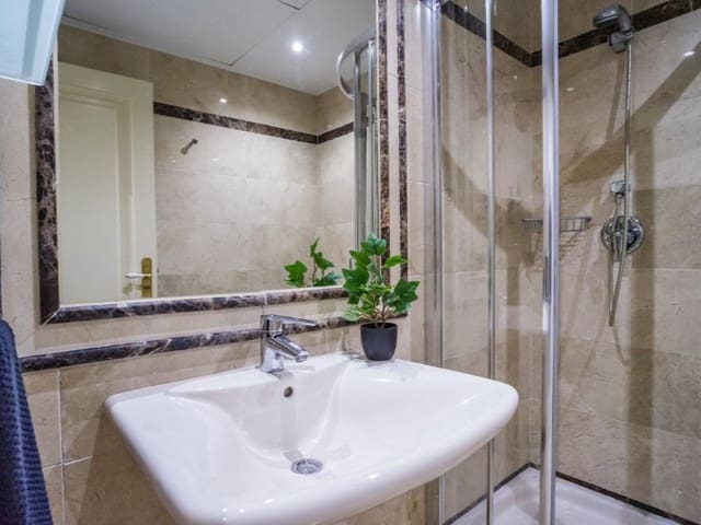 3 soverom Leilighet til salgs i Marbella Centro, Marbella med svømmebasseng garasje - € 1 020 000 (Ref: 9574946)