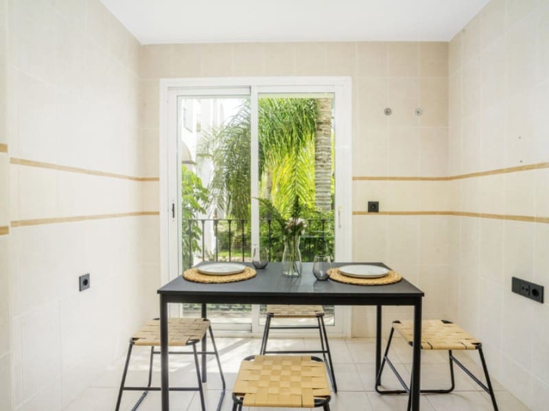 Apartamento de 3 habitaciones en Marbella en venta con piscina garaje - 1.020.000 € (Ref: 9574946)