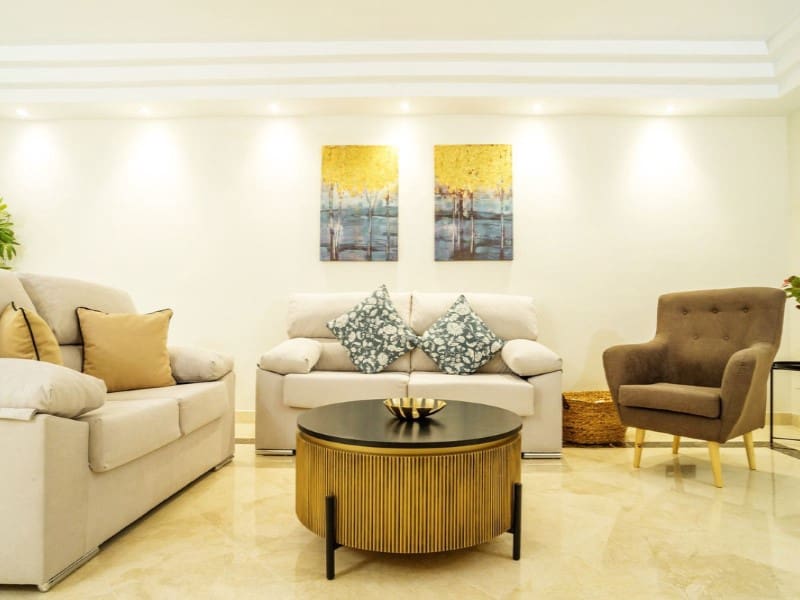 Apartamento de 3 habitaciones en Marbella en venta con piscina garaje - 925.000 € (Ref: 9574947)