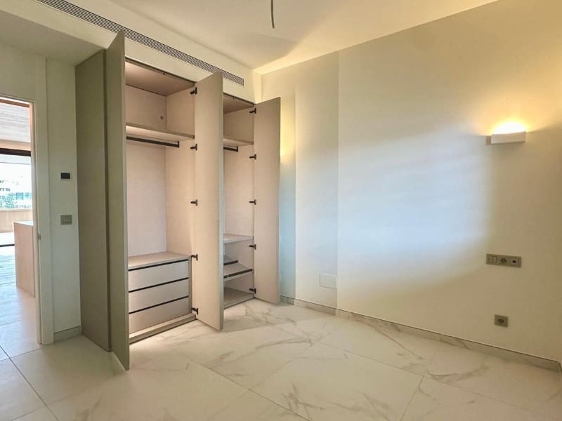 3 Zimmer Apartment zu verkaufen in Fuengirola mit Pool Garage - 1.150.000 € (Ref: 9574955)