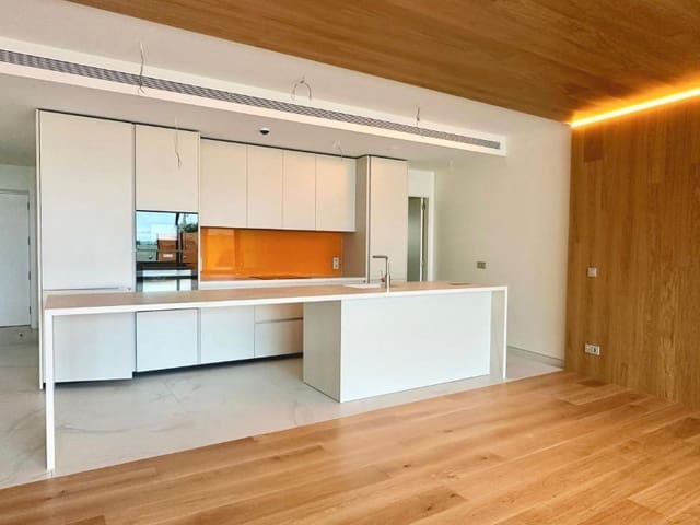 3 Zimmer Apartment zu verkaufen in Centro ciudad, Fuengirola mit Pool Garage - 1.150.000 € (Ref: 9574955)