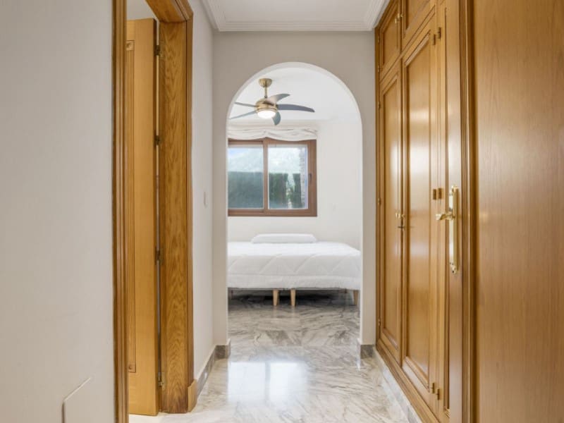 Apartamento de 2 habitaciones en Los Monteros en venta con piscina garaje - 950.000 € (Ref: 9574956)