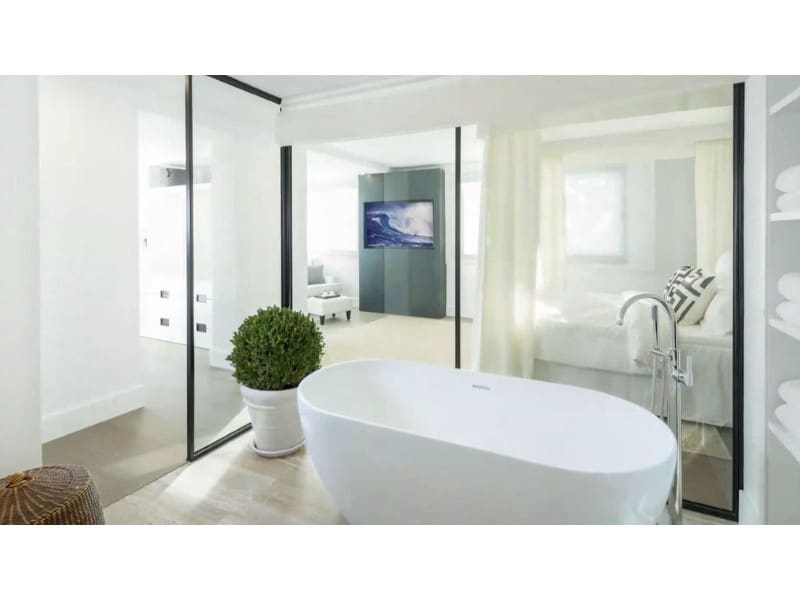 5 makuuhuone Huvila myytävänä paikassa Aloha Golf mukana uima-altaan 
autotalli - 4 475 000 € (Ref: 9574958)