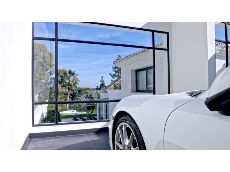 5 makuuhuone Huvila myytävänä paikassa Aloha Golf mukana uima-altaan 
autotalli - 4 475 000 € (Ref: 9574958)