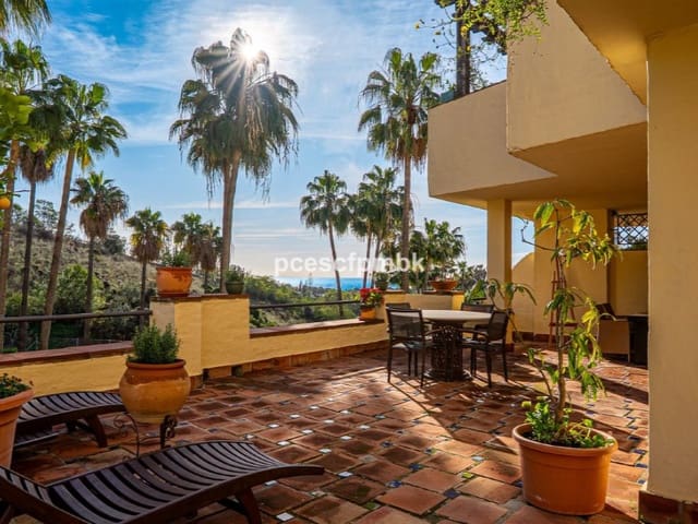 3 makuuhuone Huoneisto myytävänä paikassa Lomas De Marbella, Marbella mukana uima-altaan - 1 100 000 € (Ref: 9574960)