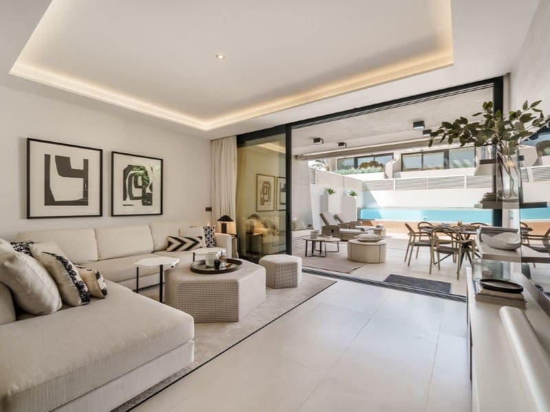 5 soverom Villa til salgs i Puerto Banus med svømmebasseng - € 2 585 000 (Ref: 9574961)