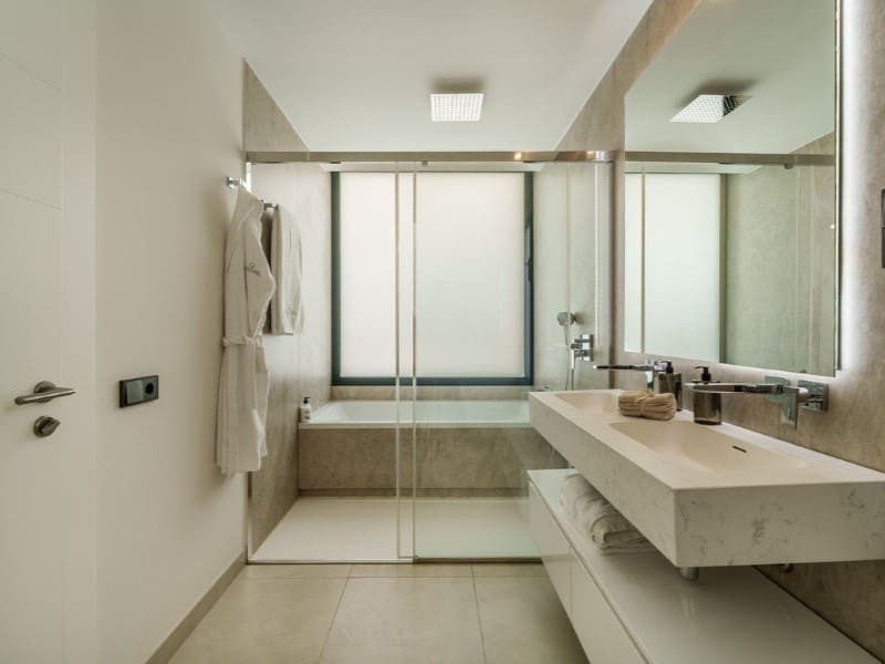 5 soverom Villa til salgs i Puerto Banus med svømmebasseng - € 2 585 000 (Ref: 9574961)