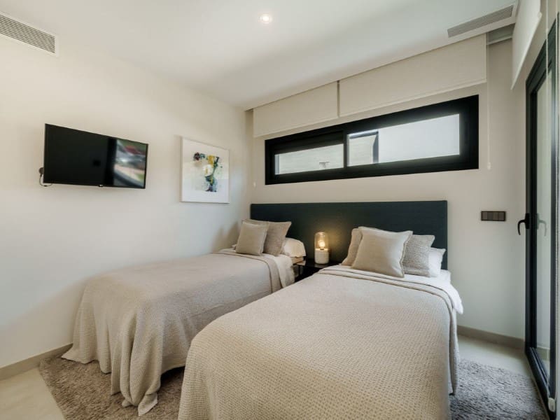 5 soverom Villa til salgs i Puerto Banus med svømmebasseng - € 2 585 000 (Ref: 9574961)