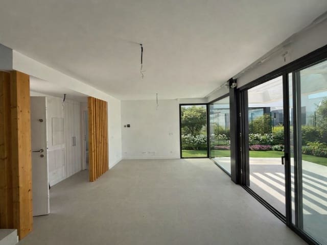 3 Zimmer Villa zu verkaufen in Atalaya-Isdabe, Estepona mit Pool - 1.250.000 € (Ref: 9574963)