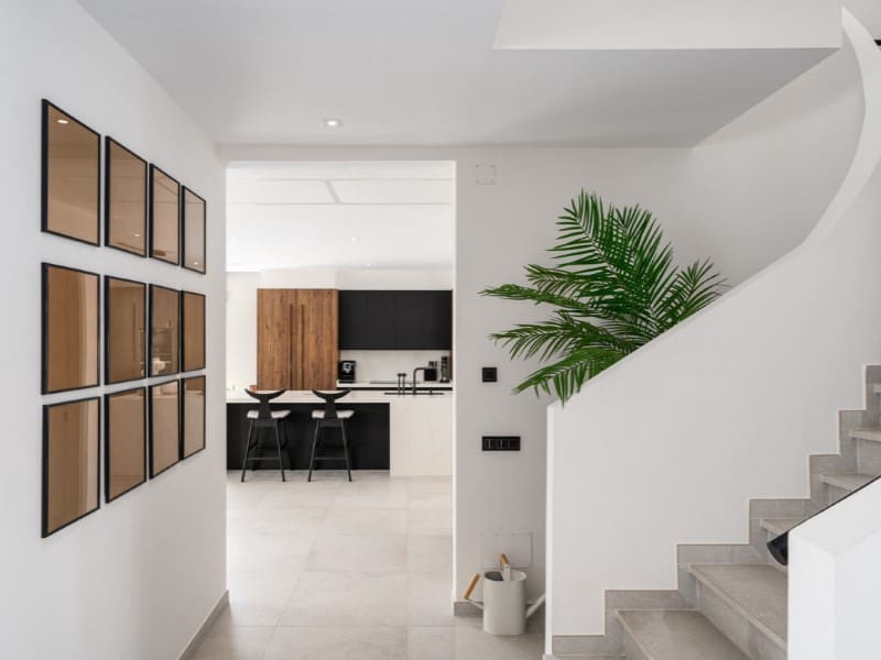 5 makuuhuone Huvila myytävänä paikassa Elviria mukana uima-altaan - 2 999 000 € (Ref: 9574970)