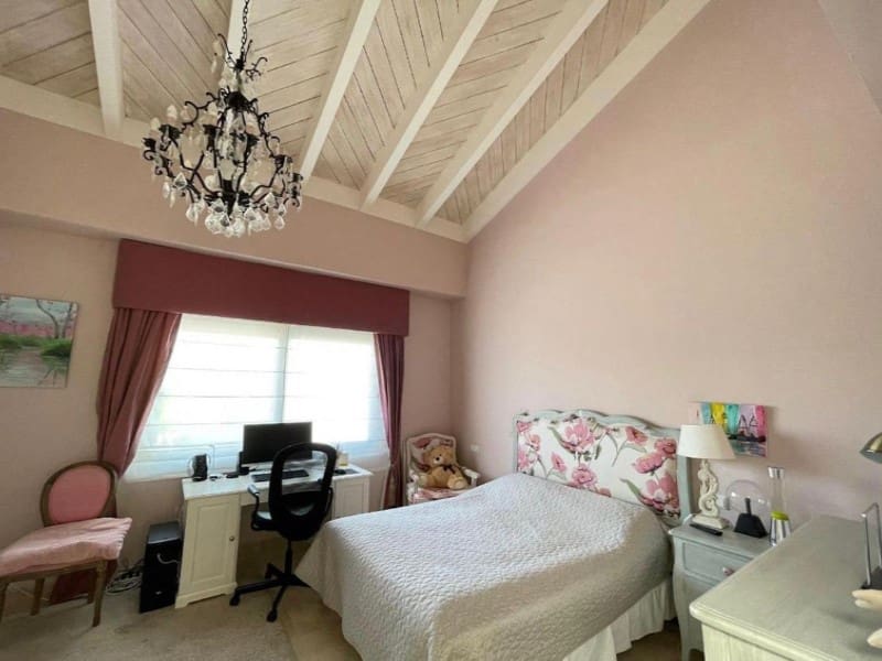 Chalet de 4 habitaciones en New Golden Mile en venta con piscina - 1.800.000 € (Ref: 9574980)