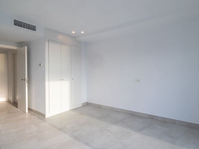 4 Zimmer Apartment zu verkaufen in Alto de los Monteros, Marbella mit Pool - 800.000 € (Ref: 9574982)