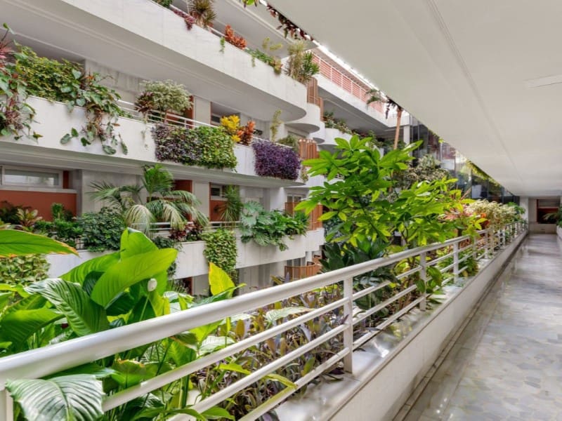 2 bedroom Apartment for sale in Marbella with pool - € 1,210,000 (Ref: 9574990)