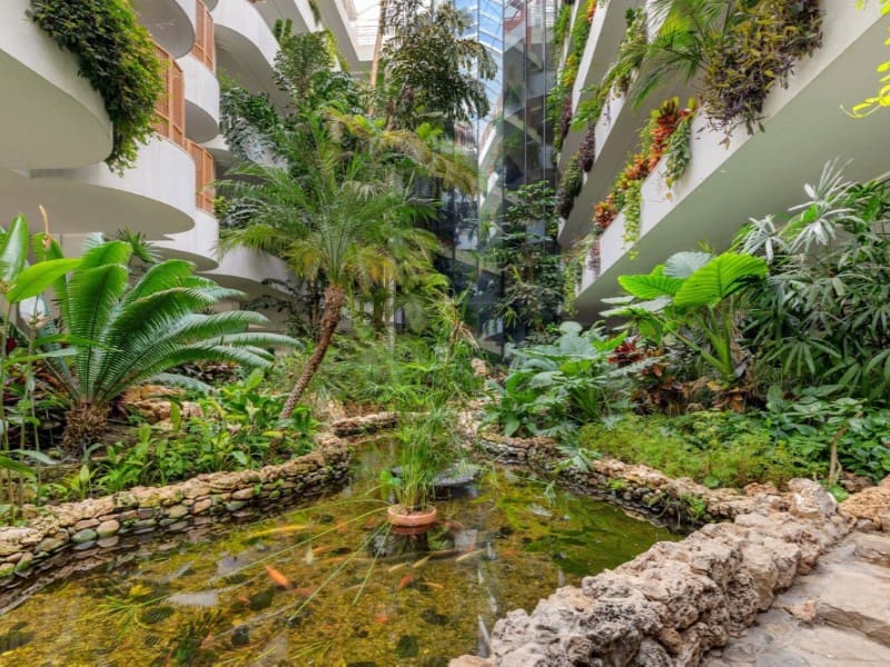 2 bedroom Apartment for sale in Marbella with pool - € 1,210,000 (Ref: 9574990)