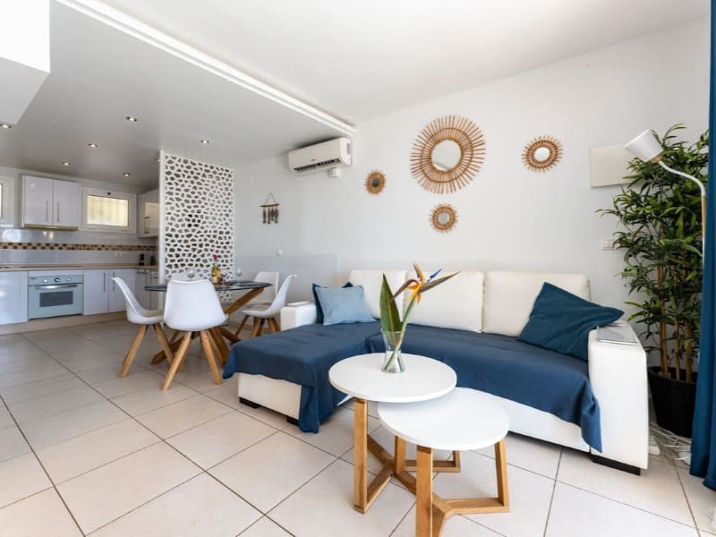 2 slaapkamer Huis te koop in Calahonda met zwembad - € 580.000 (Ref: 9574996)