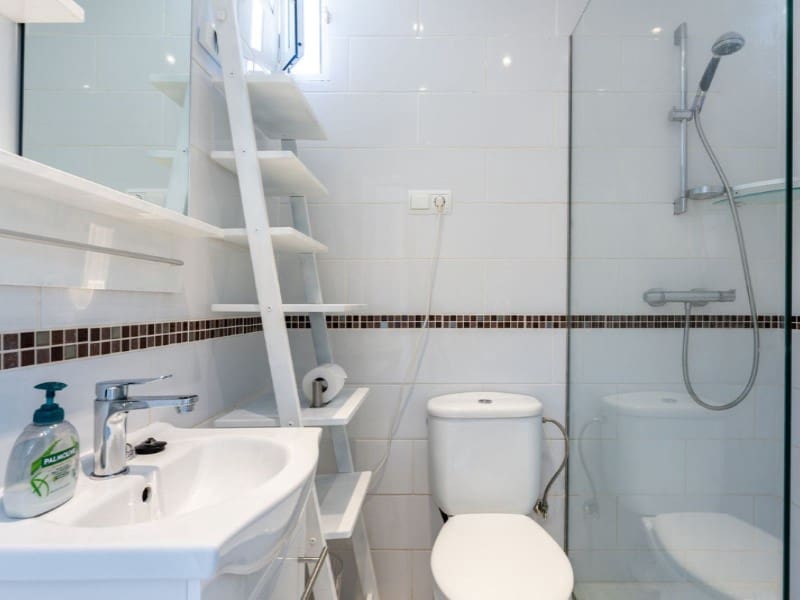 2 slaapkamer Huis te koop in Calahonda met zwembad - € 580.000 (Ref: 9574996)