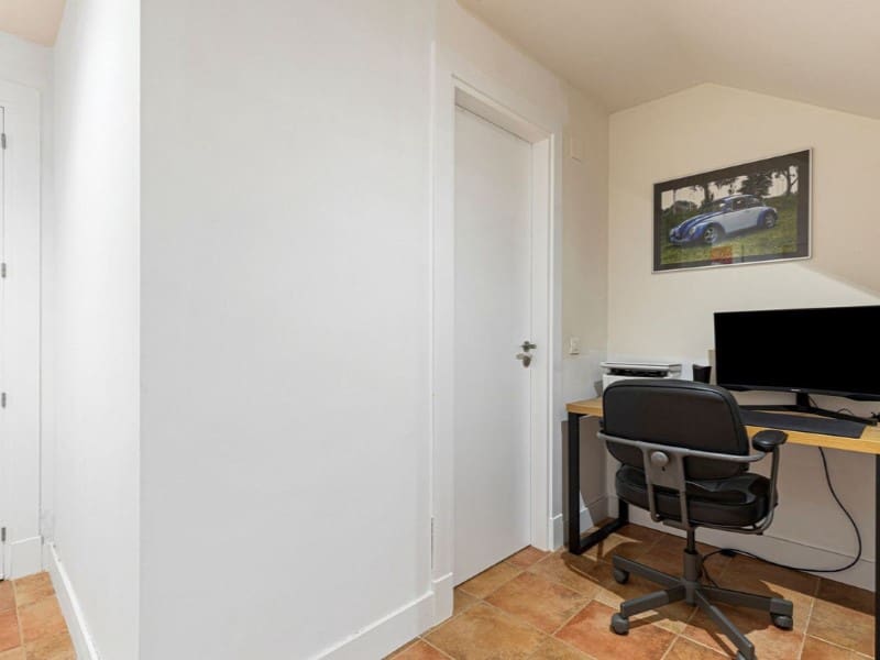 4 chambre Villa/Maison à vendre à Benahavis avec piscine - 525 000 € (Ref: 9574998)