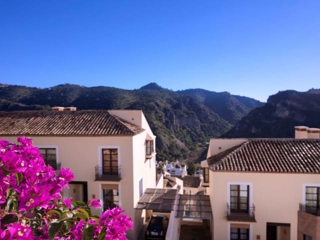 4 Zimmer Villa zu verkaufen in Benahavís pueblo, Benahavís mit Pool - 525.000 € (Ref: 9574998)