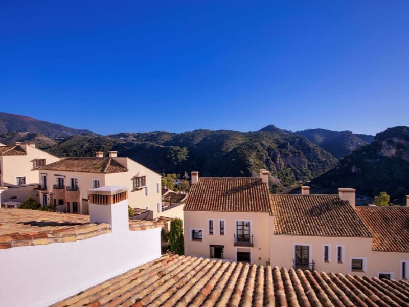 4 chambre Villa/Maison à vendre à Benahavis avec piscine - 525 000 € (Ref: 9574998)