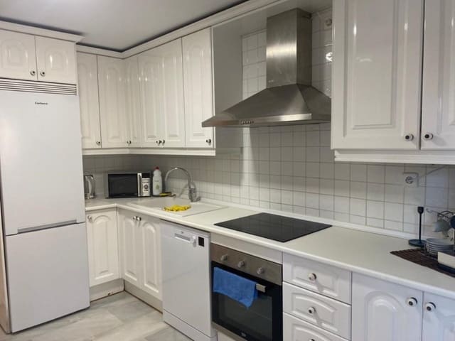 3 Zimmer Haus zu verkaufen in San Pedro de Alcantara, Marbella mit Pool - 700.000 € (Ref: 9574999)