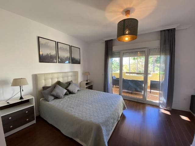 3 Zimmer Haus zu verkaufen in San Pedro de Alcantara, Marbella mit Pool - 700.000 € (Ref: 9574999)