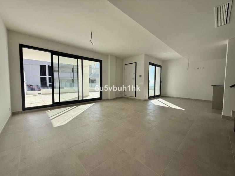 4 soveværelse Penthouse til salg i Benalmadena - € 849.000 (Ref: 9575001)