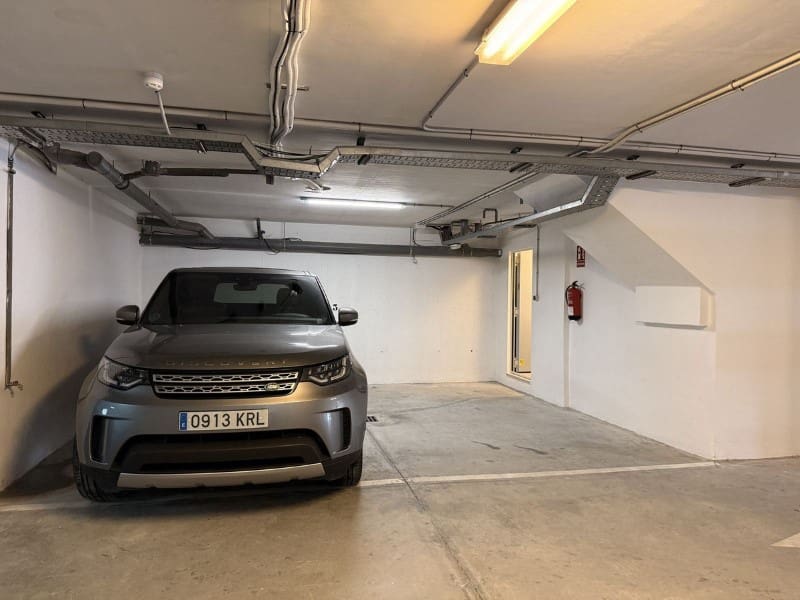 4 makuuhuone Paritalo myytävänä paikassa Estepona mukana uima-altaan 
autotalli - 795 000 € (Ref: 9575002)