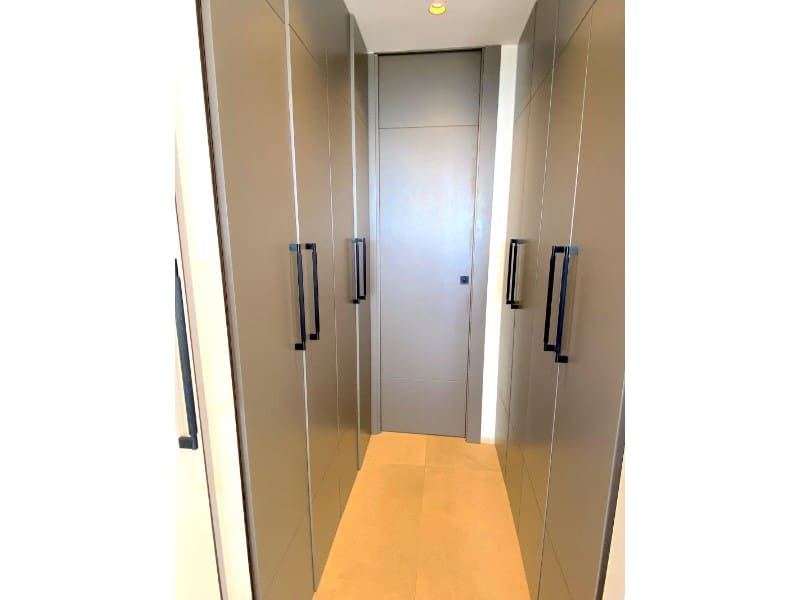 4 makuuhuone Paritalo myytävänä paikassa La Quinta mukana uima-altaan - 1 495 000 € (Ref: 9575003)