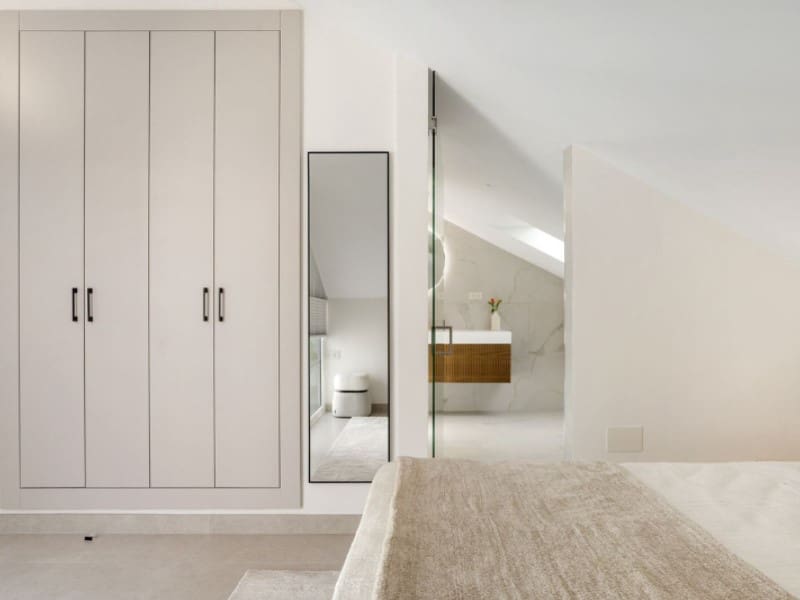 5 slaapkamer Appartement te koop in Nueva Andalucia met zwembad - € 1.895.000 (Ref: 9576437)