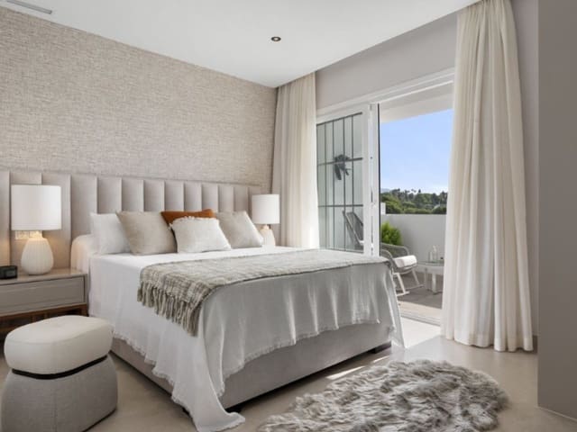 5 quarto Apartamento para venda em Nueva Andalucía Centro, Marbella com piscina - 1 895 000 € (Ref: 9576437)